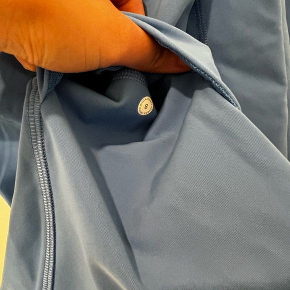 Lululemon Power Thru High Rise Tight 25” Size 8 - Picture 5 of 5